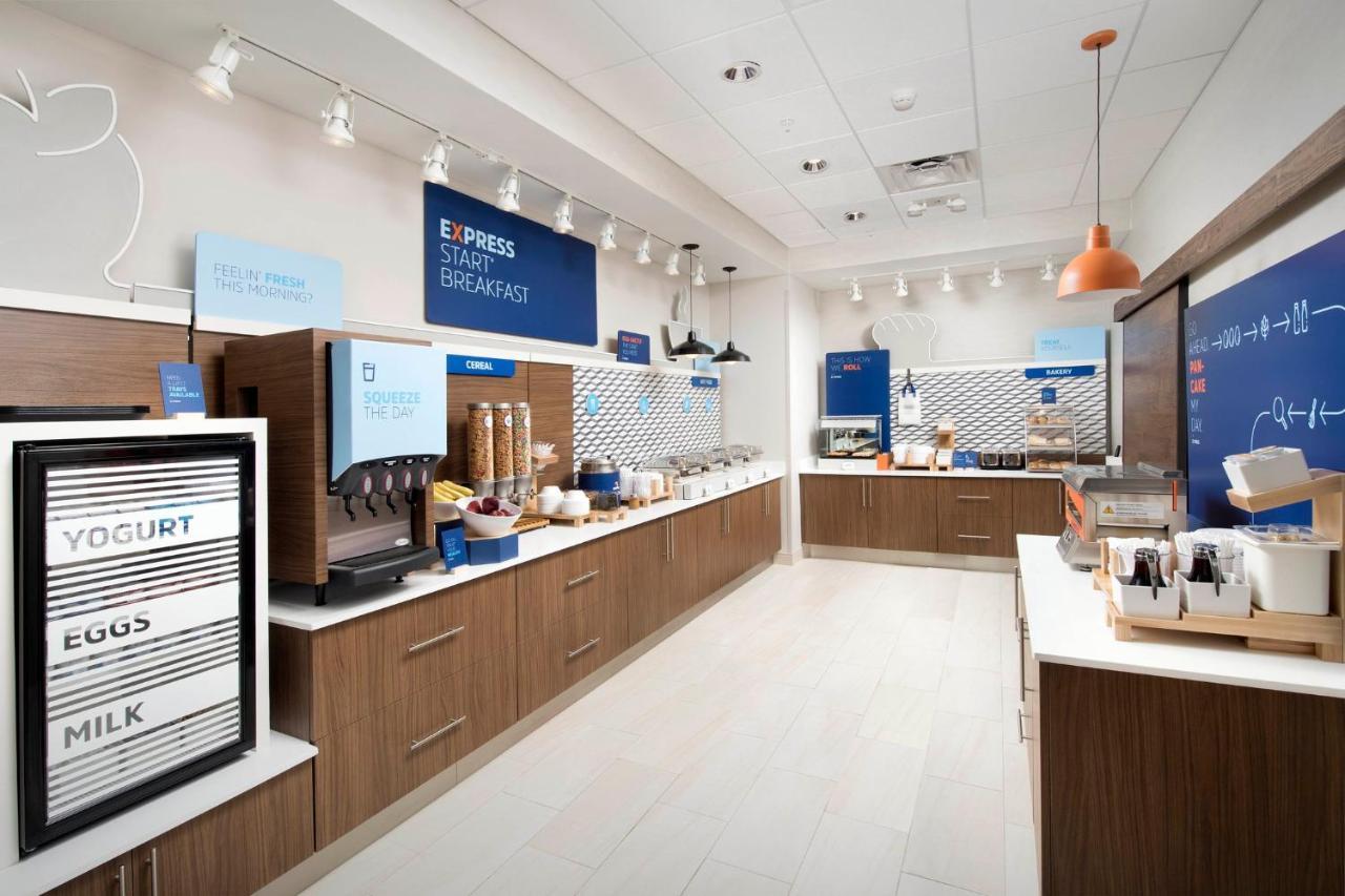Holiday Inn Express & Suites Atlanta South - Stockbridge By Ihg Exteriér fotografie